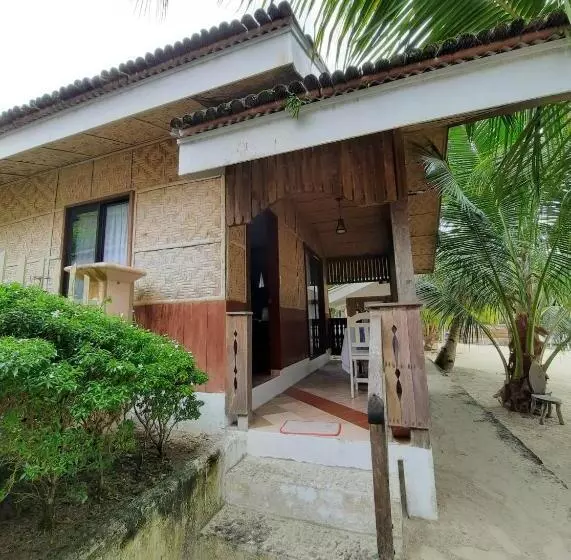 ホテル Hof Gorei Beach Resort Davao