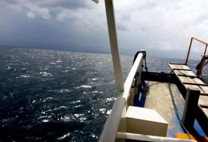 ホテル Hof Gorei Beach Resort Davao