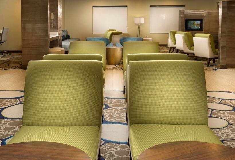 فندق Holiday Inn El Paso Airport, An Ihg