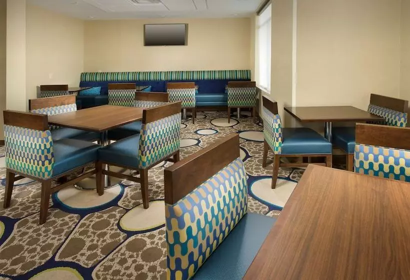 酒店 Holiday Inn El Paso Airport, An Ihg