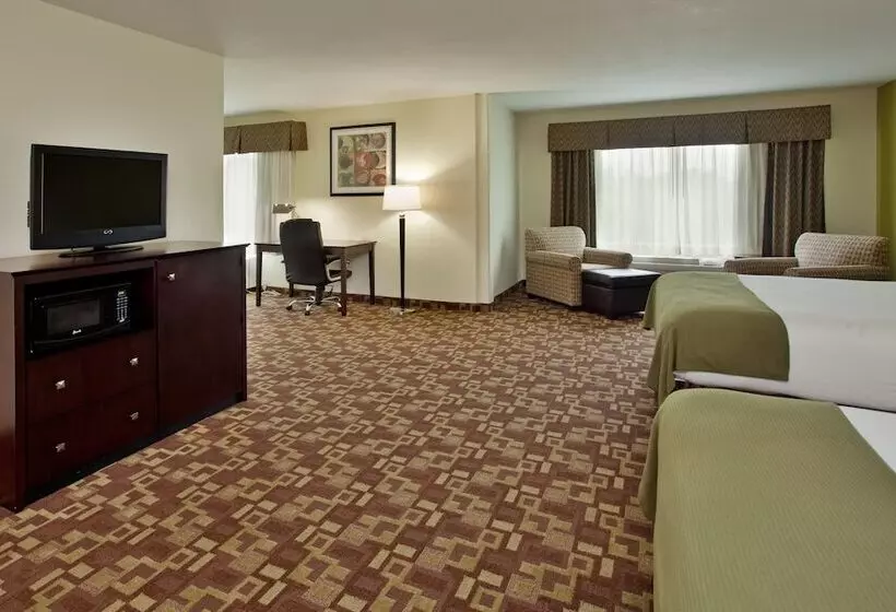 Holiday Inn Express Hotel & Suites Kansas City Sports Complex, An Ihg