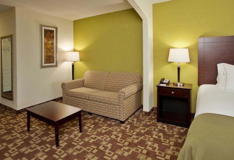 Holiday Inn Express Hotel & Suites Kansas City Sports Complex, An Ihg