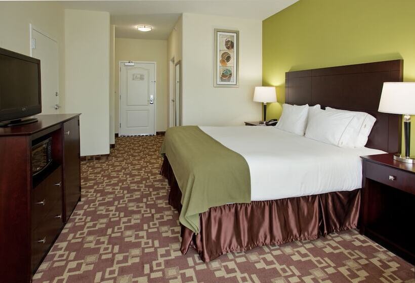 Holiday Inn Express Hotel & Suites Kansas City Sports Complex, An Ihg