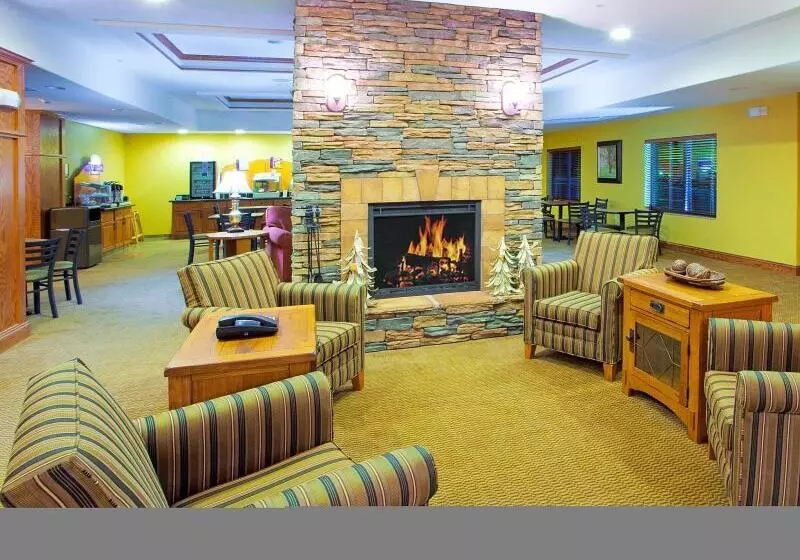 Holiday Inn Express Hotel & Suites Weston, An Ihg