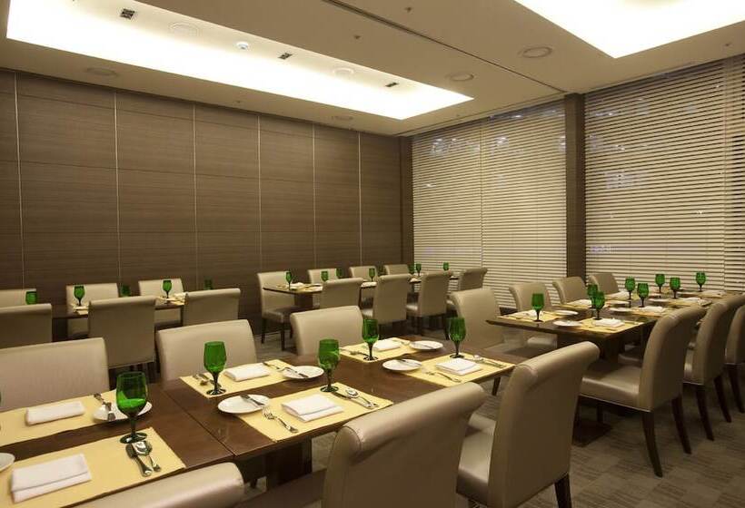 Lotte City Hotel Mapo