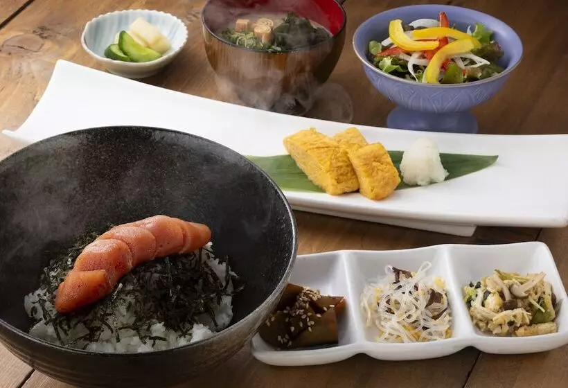 בית מלון כפרי Mystays Fukuoka Tenjin