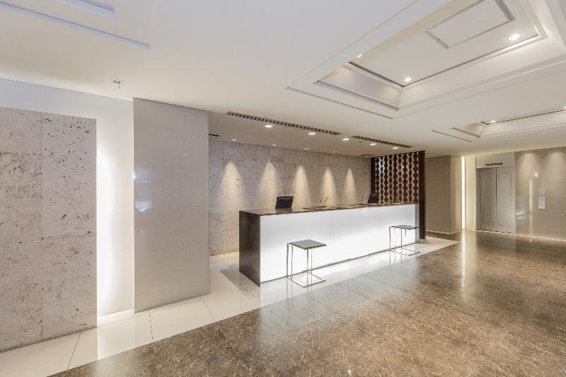 فندق Mystays Fukuoka Tenjin