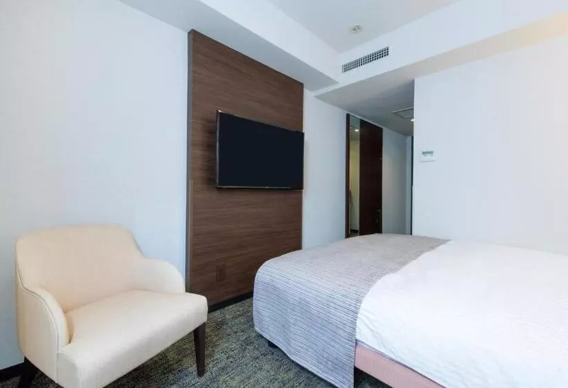 בית מלון כפרי Mystays Fukuoka Tenjin