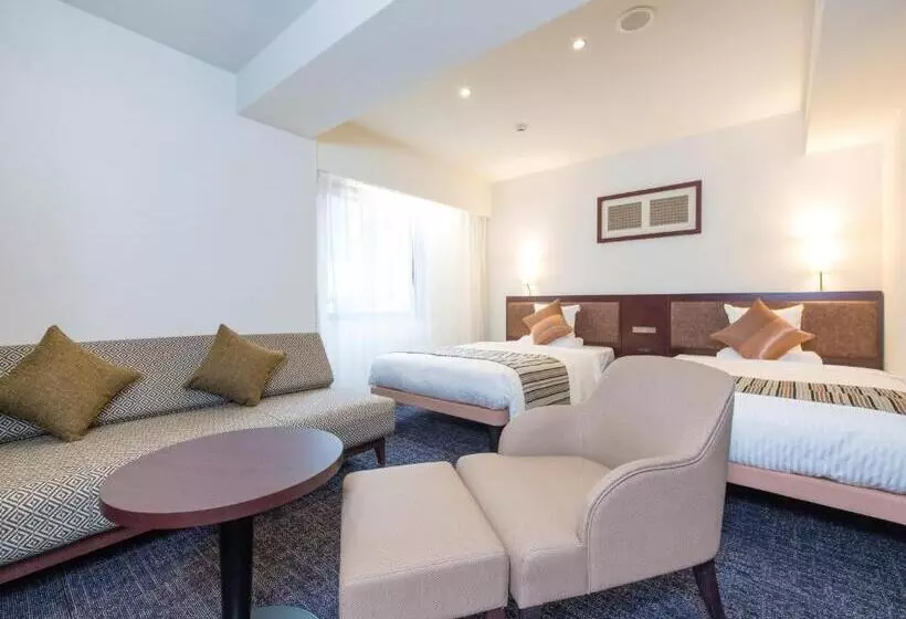 בית מלון כפרי Mystays Fukuoka Tenjin