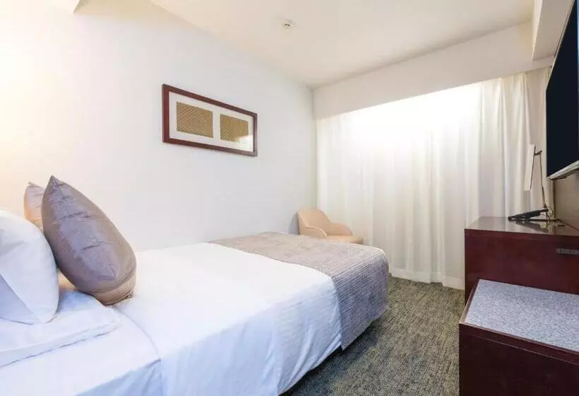 בית מלון כפרי Mystays Fukuoka Tenjin