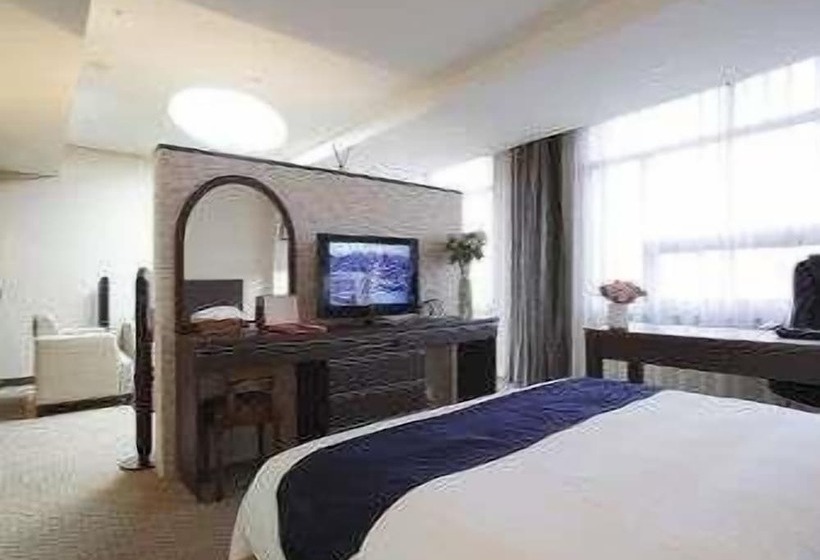 فندق Ramada By Wyndham Dongtan