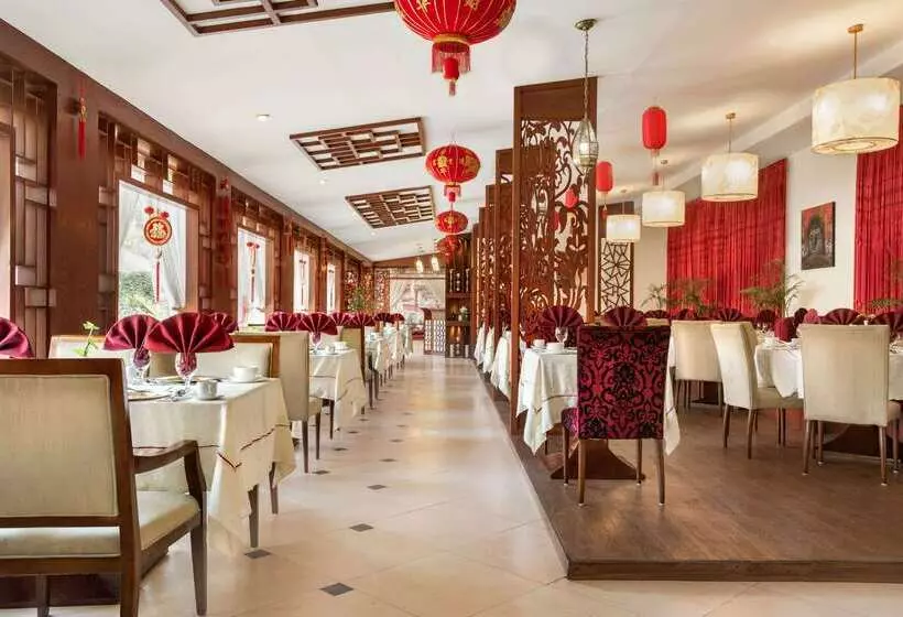 هتل Ramada Plaza By Wyndham Karachi Airport