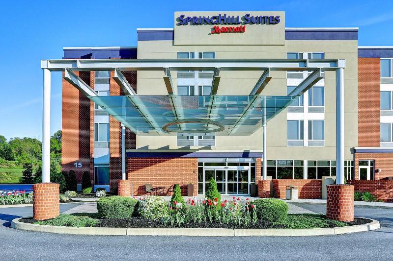 فندق Springhill Suites Harrisburg Hershey