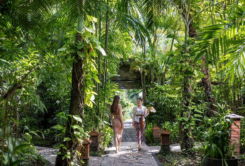 Отель Tonys Villas & Resort Seminyak Bali