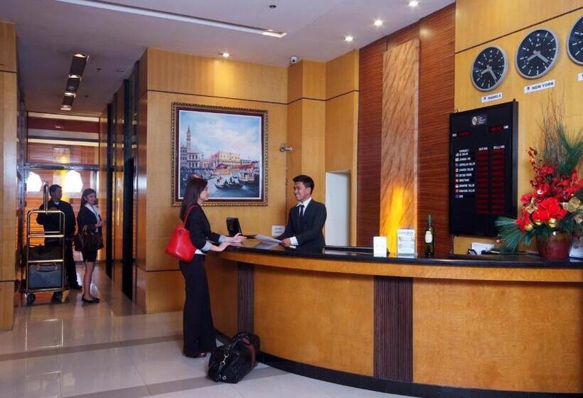 בית מלון כפרי Torre Venezia Suites