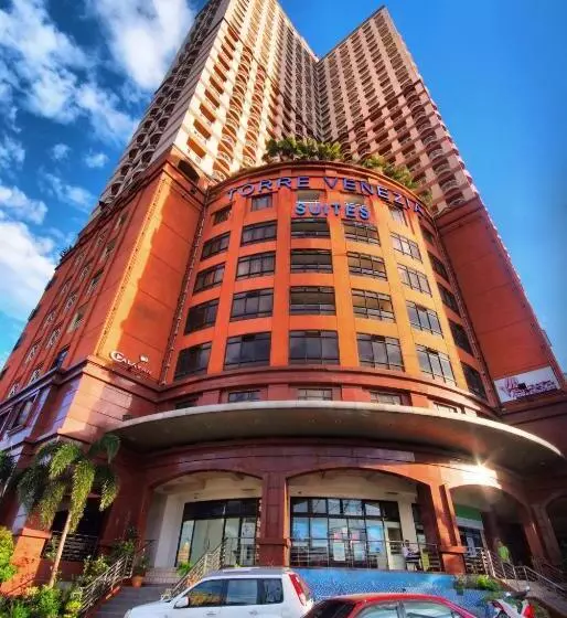 هتل Torre Venezia Suites