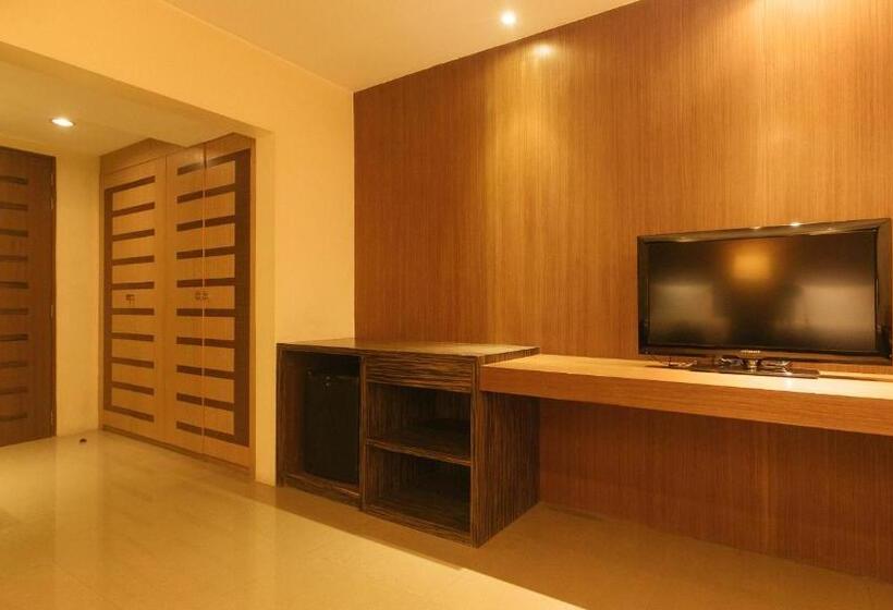 בית מלון כפרי Torre Venezia Suites