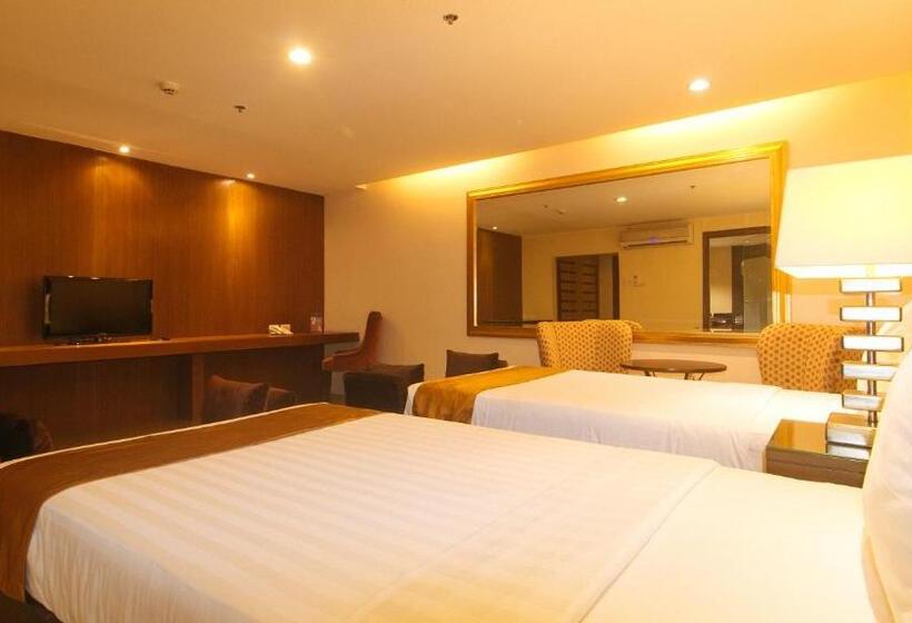 בית מלון כפרי Torre Venezia Suites