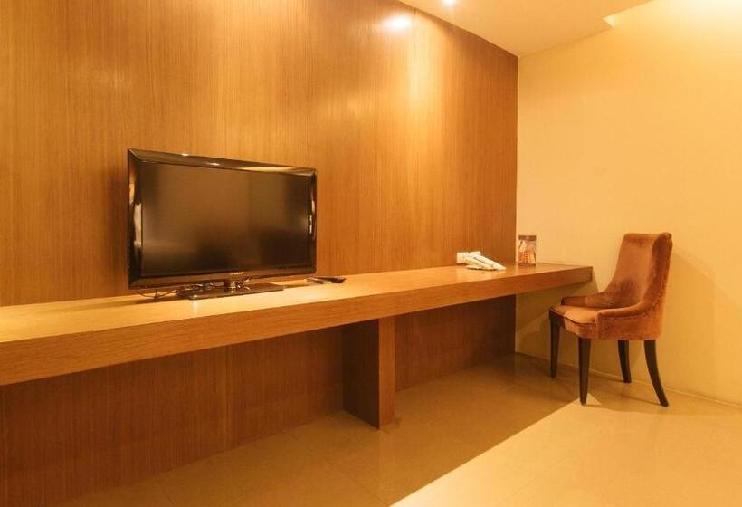 בית מלון כפרי Torre Venezia Suites