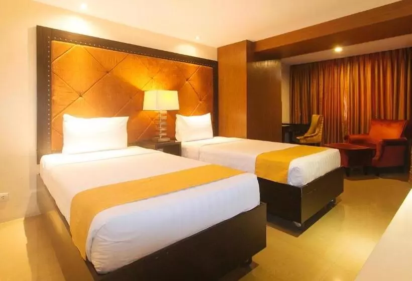 هتل Torre Venezia Suites