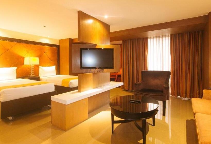 בית מלון כפרי Torre Venezia Suites