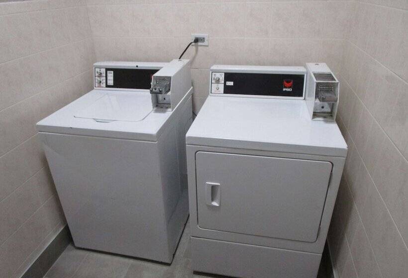 فندق Holiday Inn Express And Suites Oklahoma City Northwest By Ihg