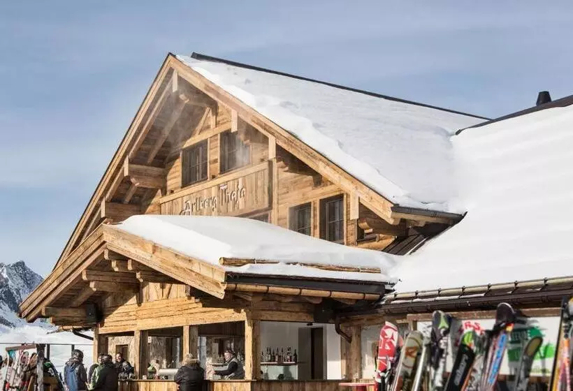 Отель Troschana