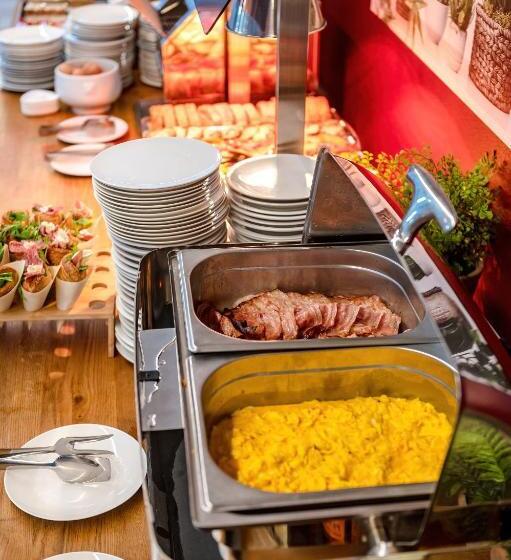 Domino Suite Hotel & Residence