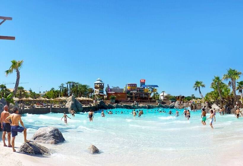 Domino Suite Hotel & Residence