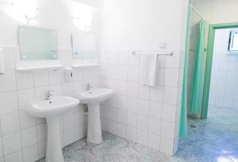 Hostel Holland Bacau