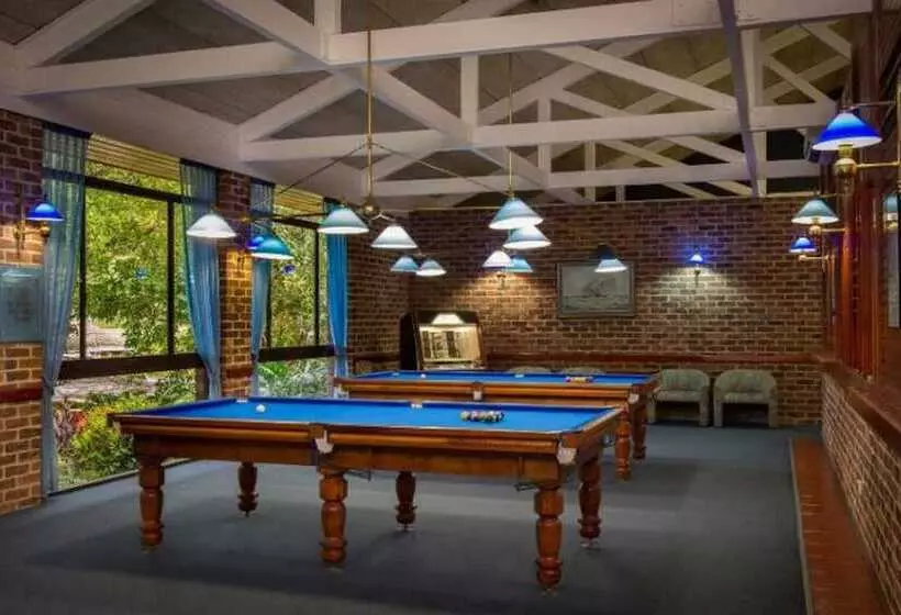 Отель Boambee Bay Resort