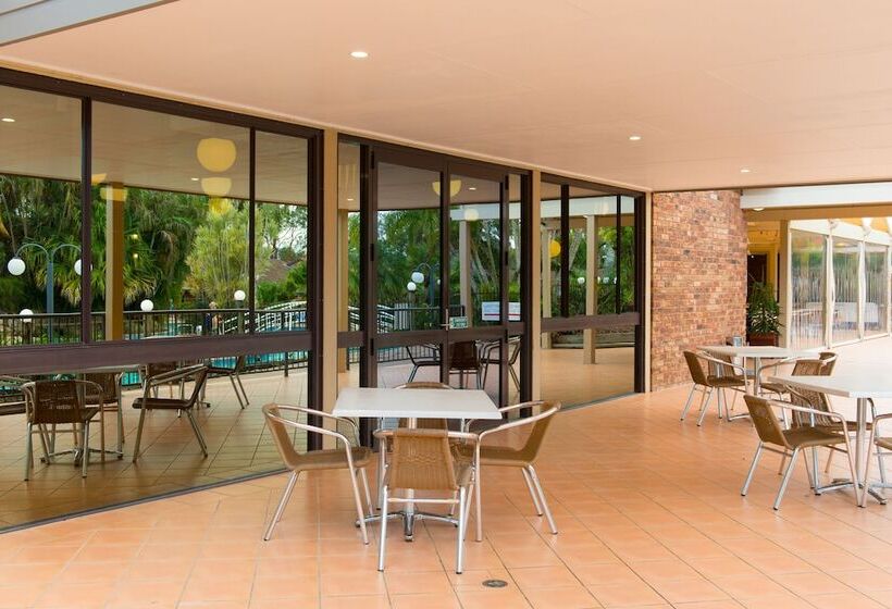 בית מלון כפרי Boambee Bay Resort