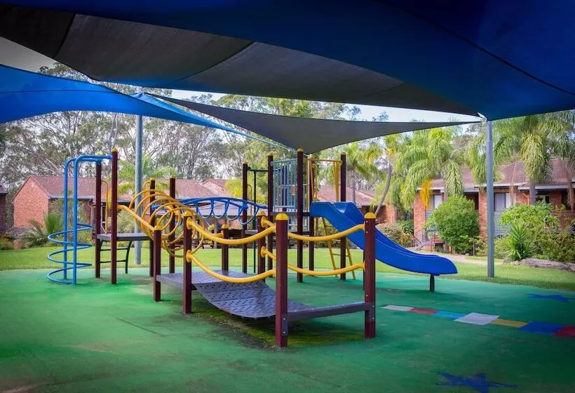 Отель Boambee Bay Resort