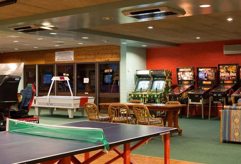 Отель Boambee Bay Resort