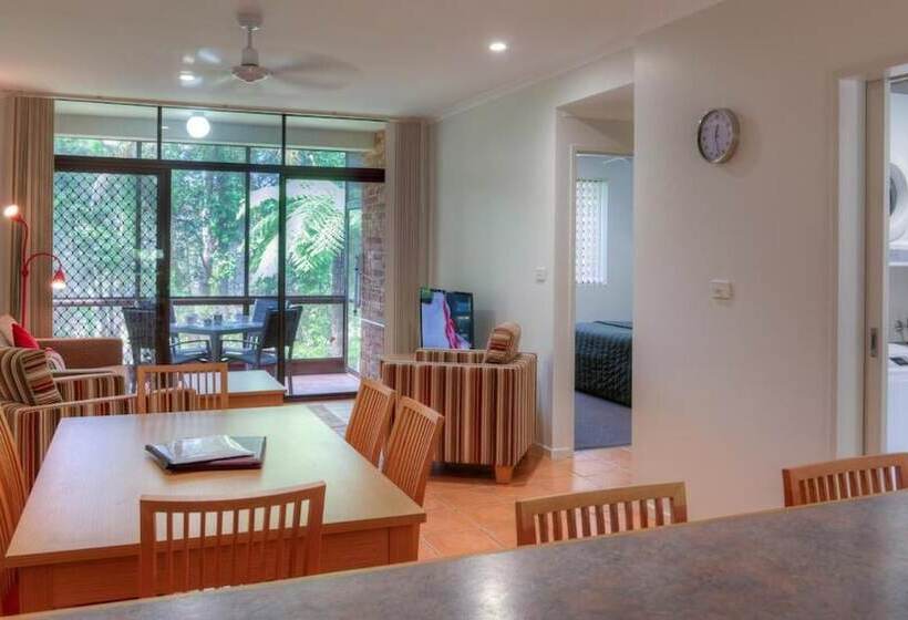 בית מלון כפרי Boambee Bay Resort