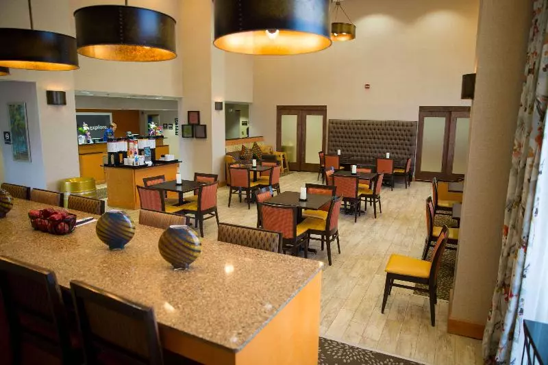 فندق Hampton Inn & Suites Grenada