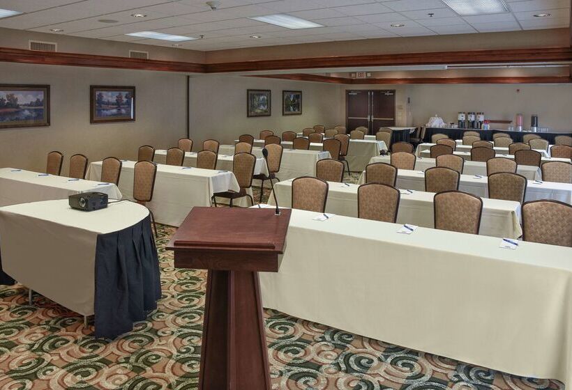 호텔 Hampton Inn & Suites Youngstown Canfield