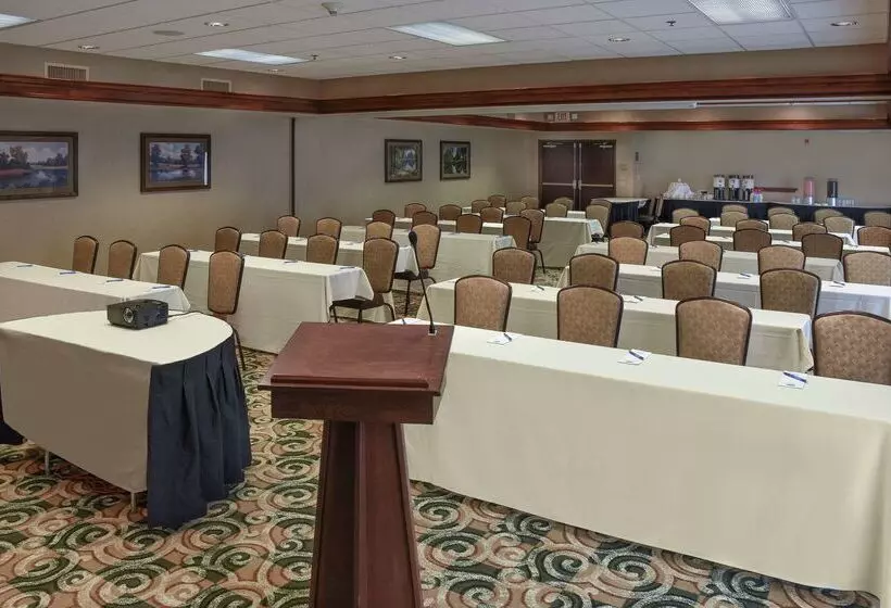 Hotel Hampton Inn & Suites Youngstown Canfield