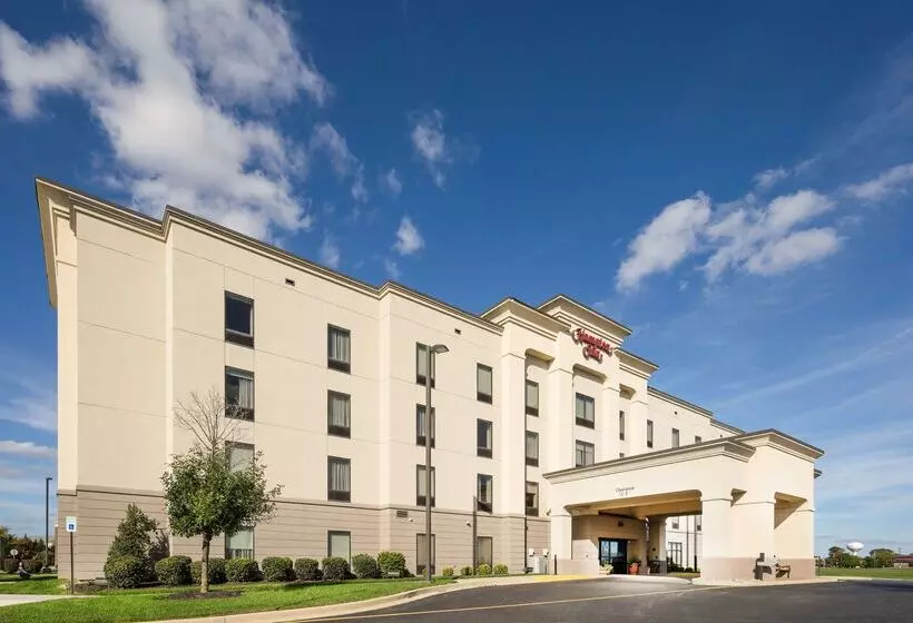 בית מלון כפרי Hampton Inn Middletown
