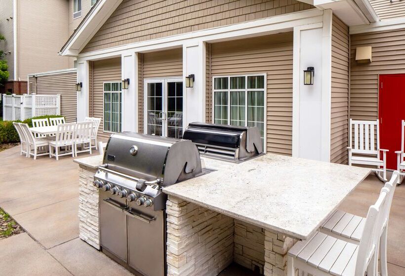 Отель Homewood Suites By Hilton Wallingford Meriden