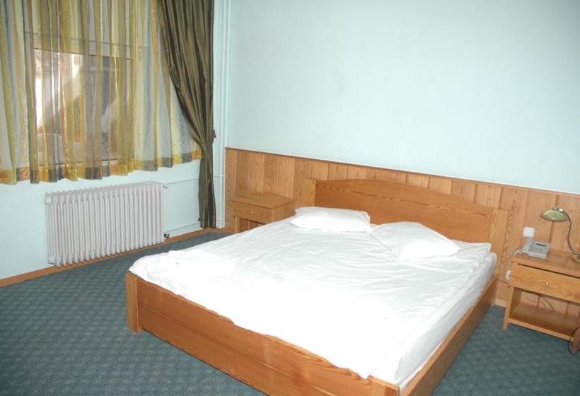 בית מלון כפרי Kaya Uludag