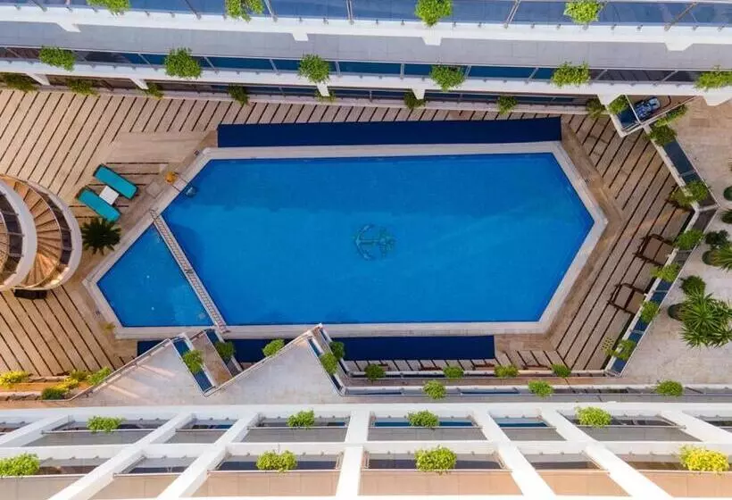 Отель L Ancora Beach