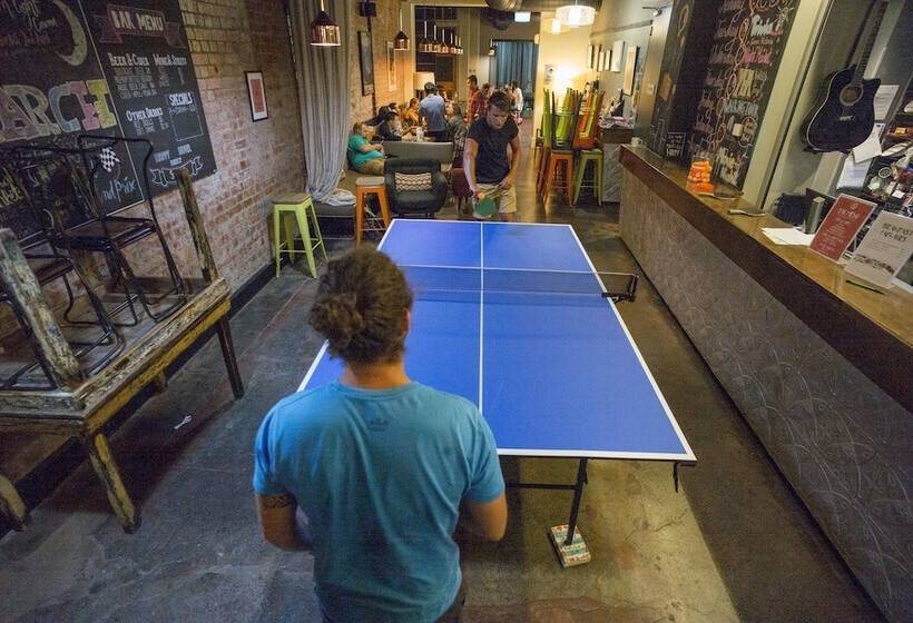 فندق Yha Melbourne Central