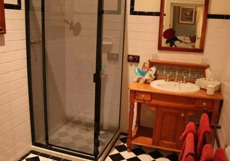 酒店 Seaview Lodge