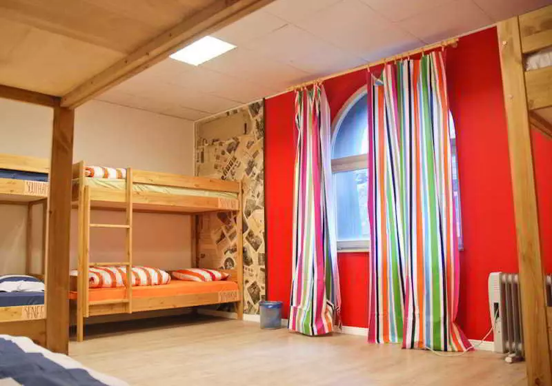 Red Emperor Hostel