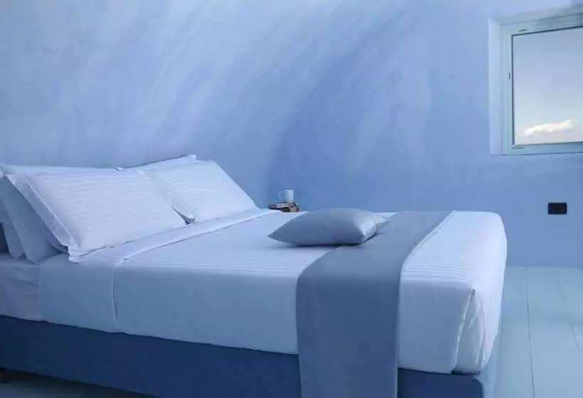 Voreina Gallery Suites