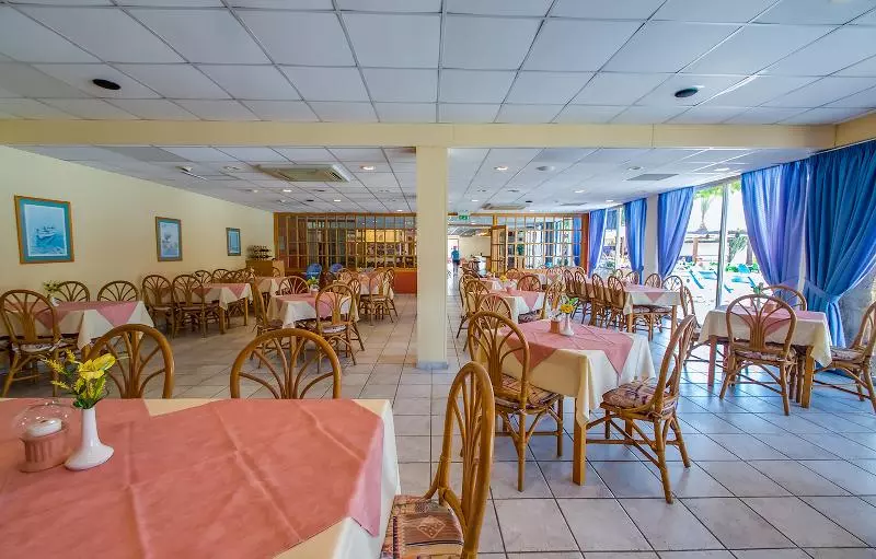 Green Bungalows Hotel Apartments