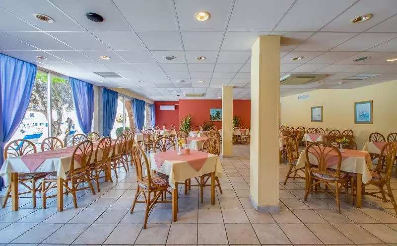 Green Bungalows Hotel Apartments