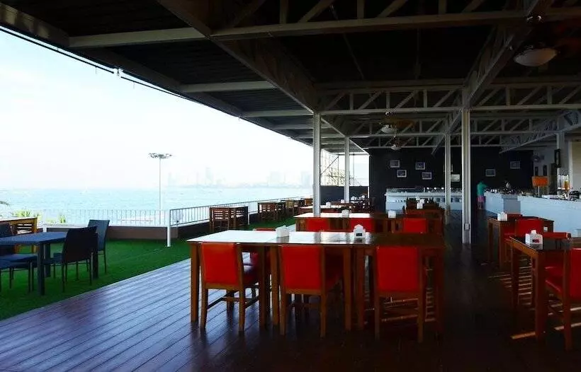 فندق Baywalk Residence Pattaya