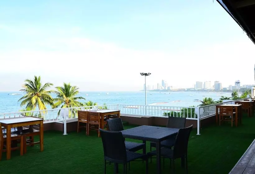 فندق Baywalk Residence Pattaya